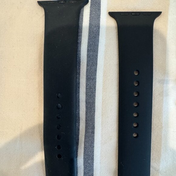 Apple Watch Band Lot of 2 Sport Band and Sport Loop in Black - Picture 3 of 5